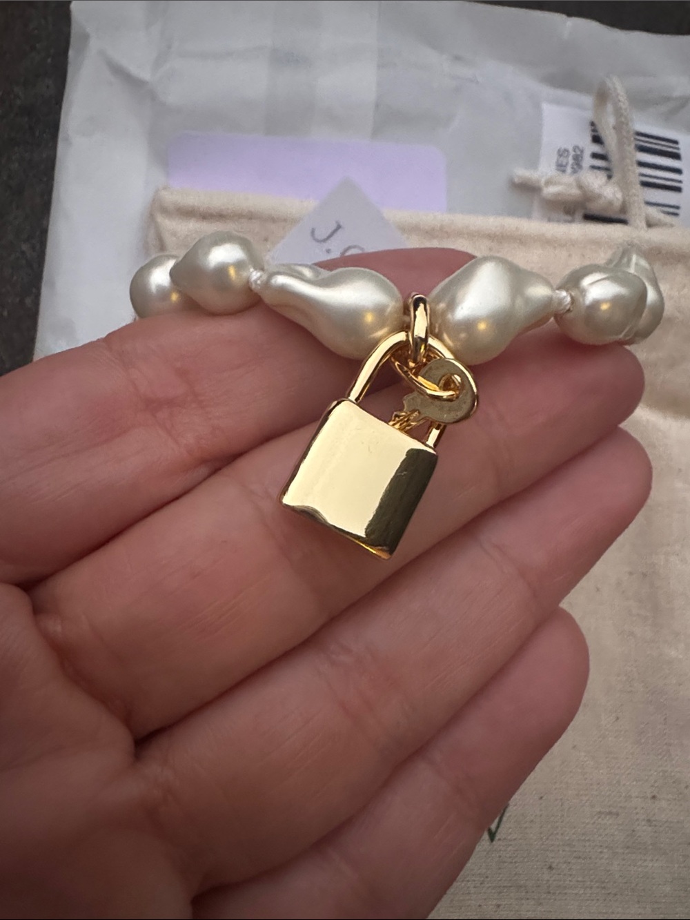 J.Crew Baroque pearl necklace with key pendant - Picture 5 of 5